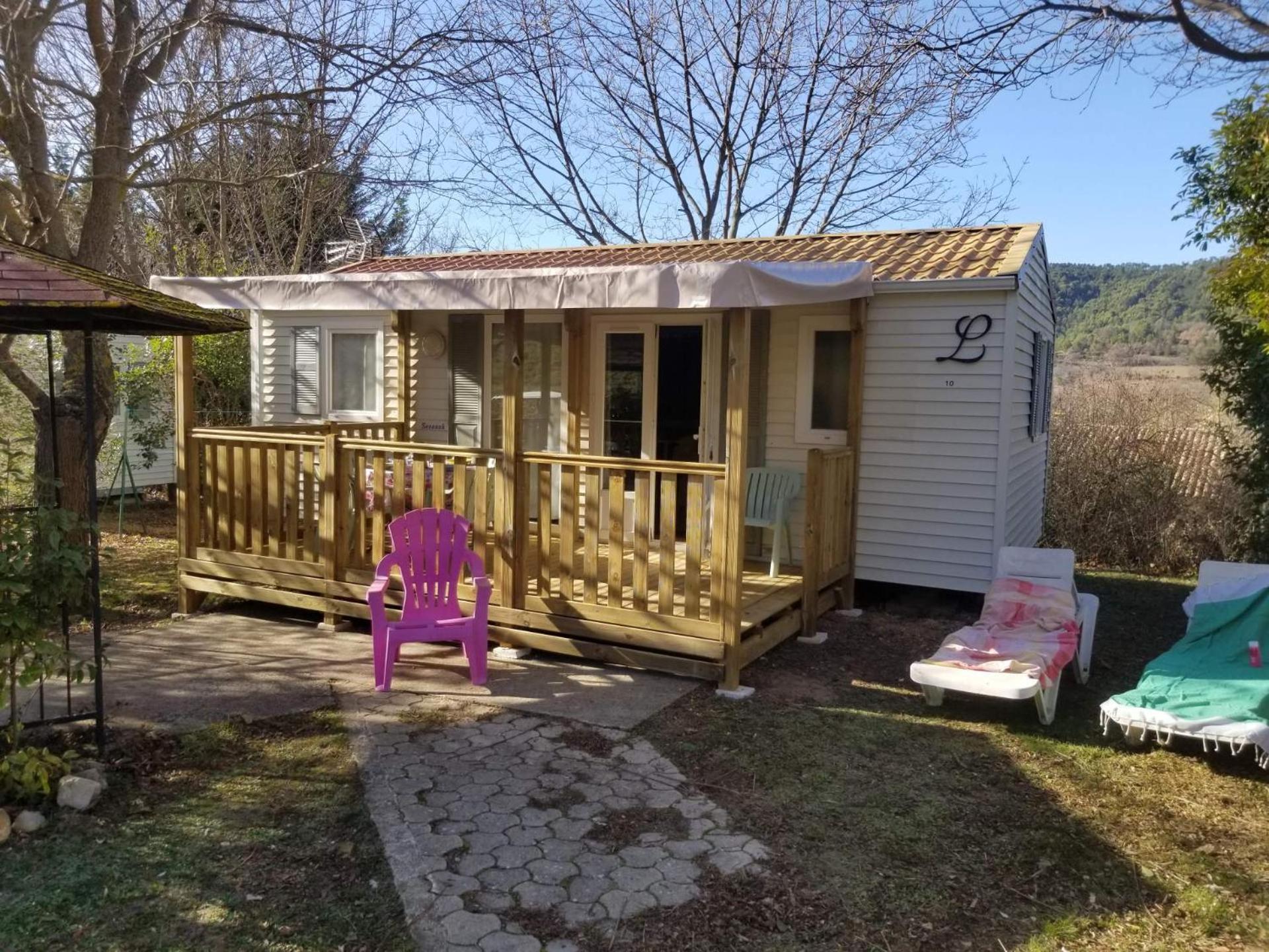 Camping Le Vieux Colombier موستيه سانت ماري المظهر الخارجي الصورة
